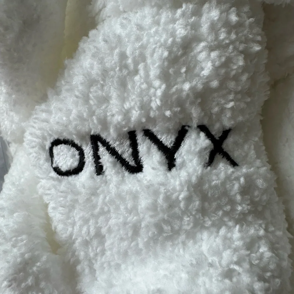 Kashwere White Plush Bathrobe XL - Picture 2 of 8